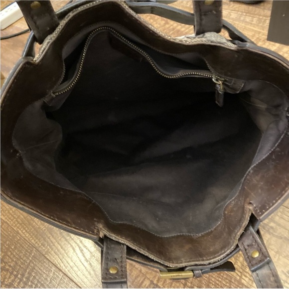 Gucci Vintage GG Canvas Buckle Tote - Picture 9 of 16